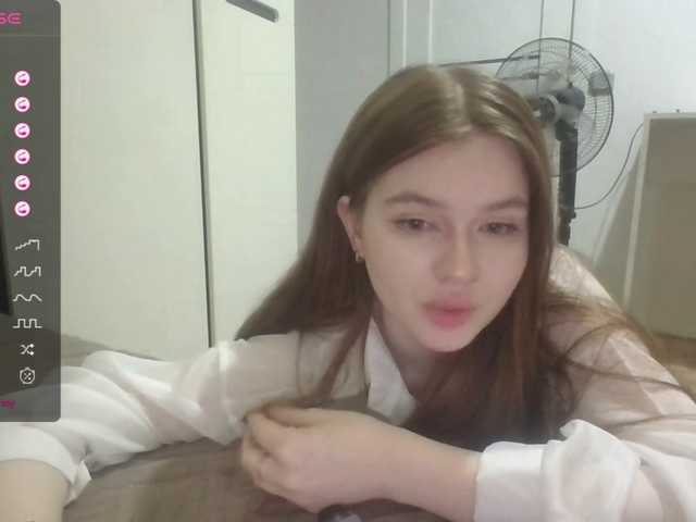 ShareeRivali live cam on BongaCams