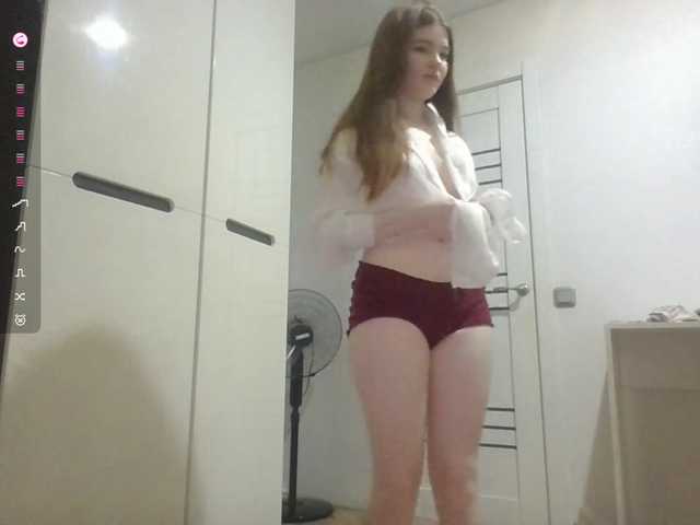 ShareeRivali live cam on BongaCams