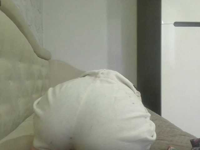 ShareeRivali live cam on BongaCams