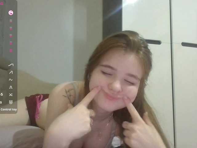 ShareeRivali live cam on BongaCams