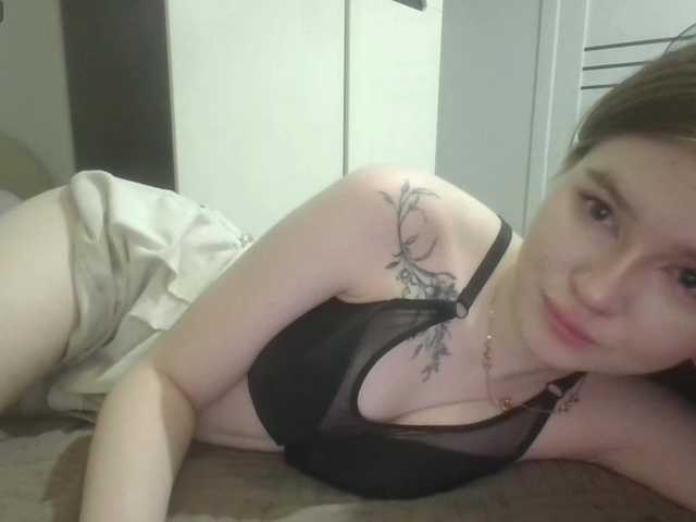 ShareeRivali live cam on BongaCams