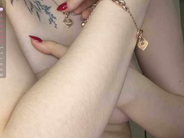 ShareeRivali live cam on BongaCams