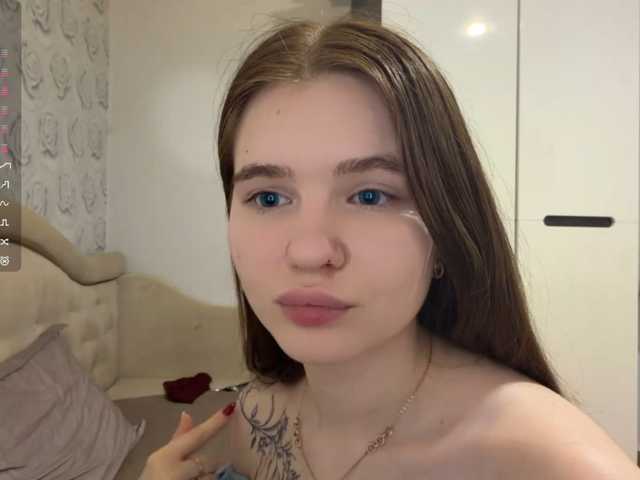 ShareeRivali live cam on BongaCams