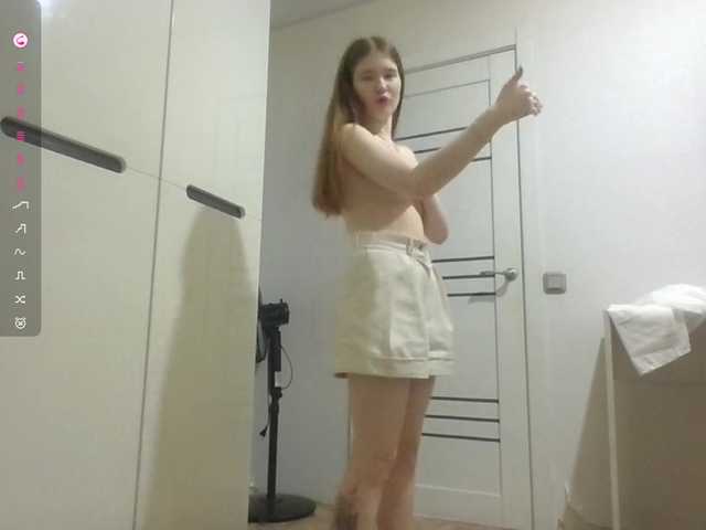 ShareeRivali live cam on BongaCams