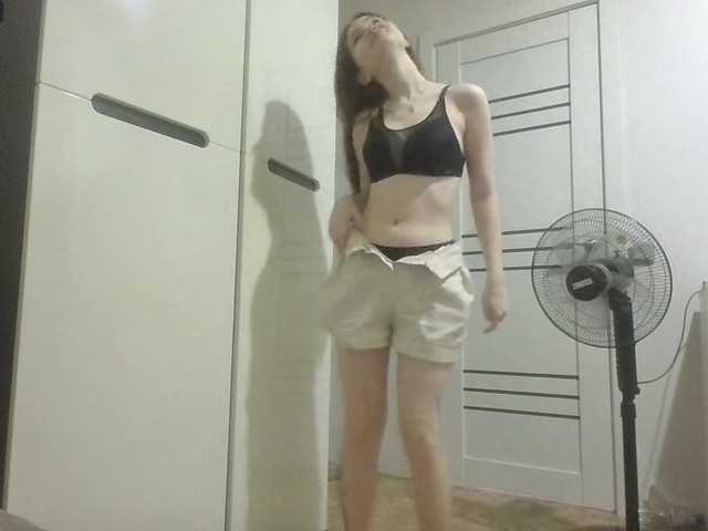 ShareeRivali live cam on BongaCams
