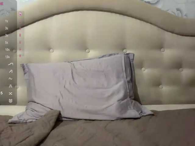 ShareeRivali live cam on BongaCams