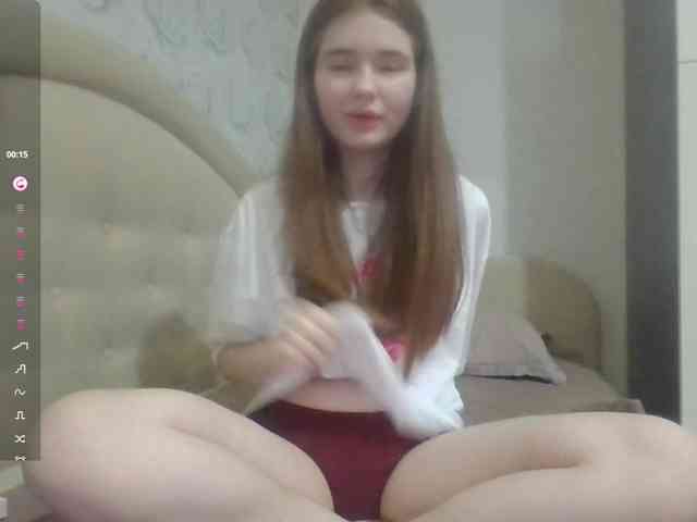ShareeRivali webcam
