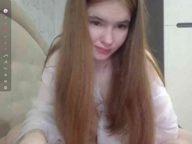 ShareeRivali webcam