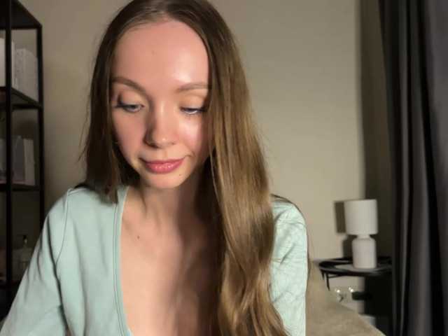 AdrianaScott live cam on BongaCams