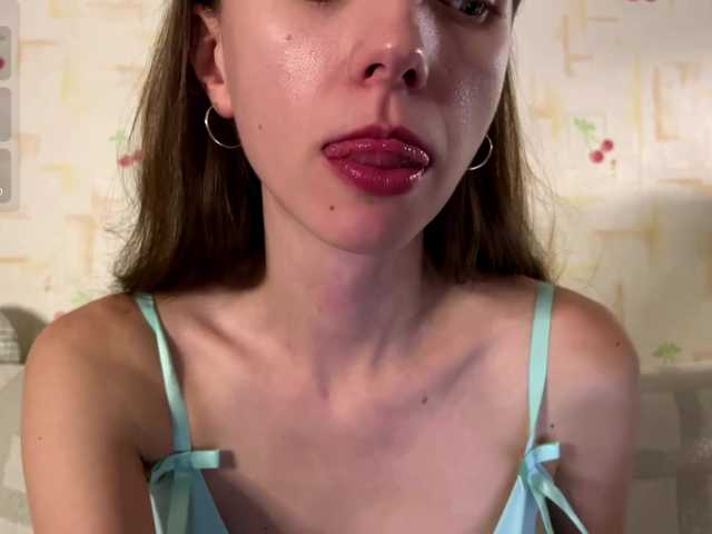AdrianaScott live cam on BongaCams