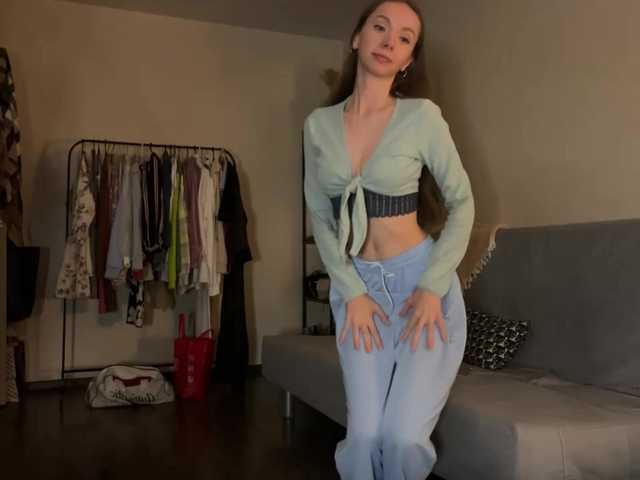 AdrianaScott live cam preview