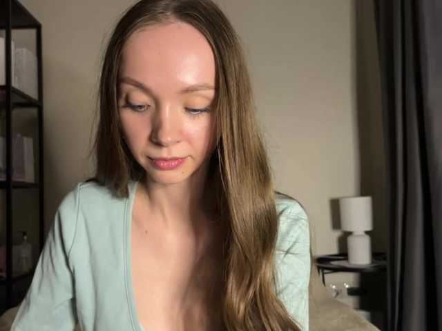 AdrianaScott live cam on BongaCams