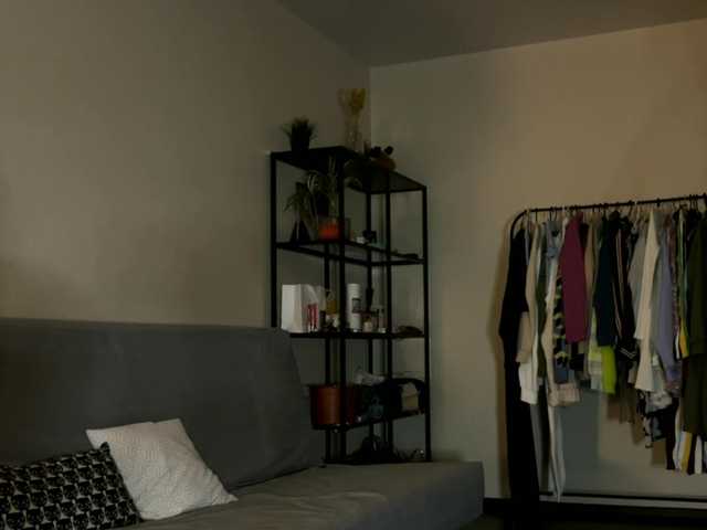 AdrianaScott live cam on BongaCams