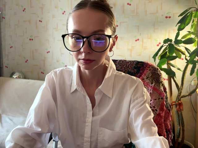 AdrianaScott live cam on BongaCams
