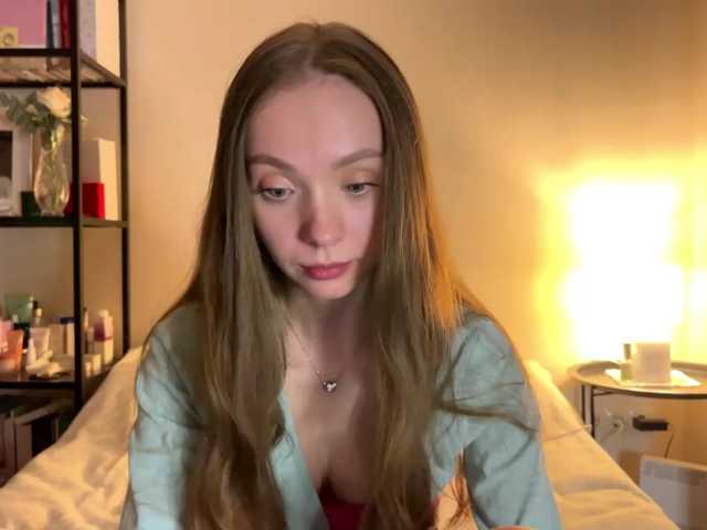 AdrianaScott live cam on BongaCams