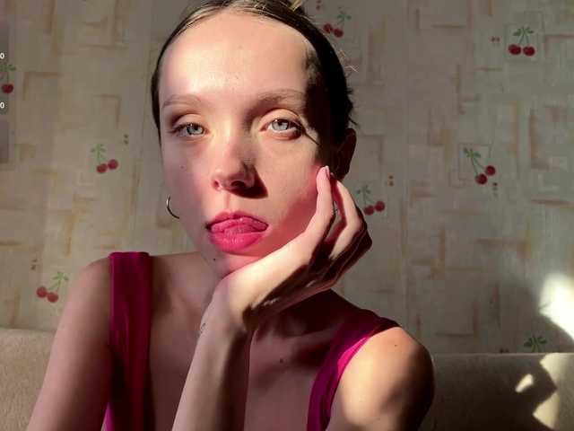 AdrianaScott live cam on BongaCams