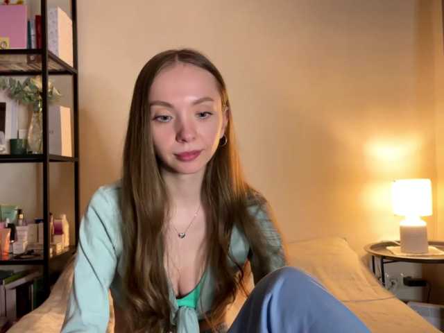 AdrianaScott live cam on BongaCams