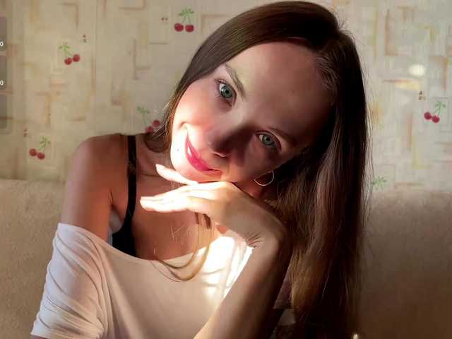 AdrianaScott live cam on BongaCams