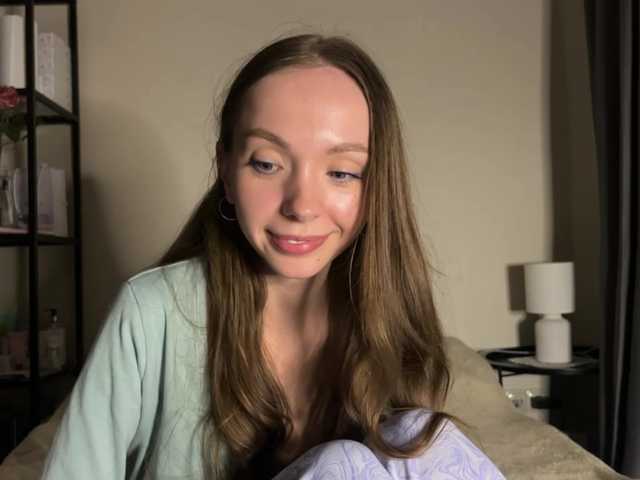 AdrianaScott live cam on BongaCams