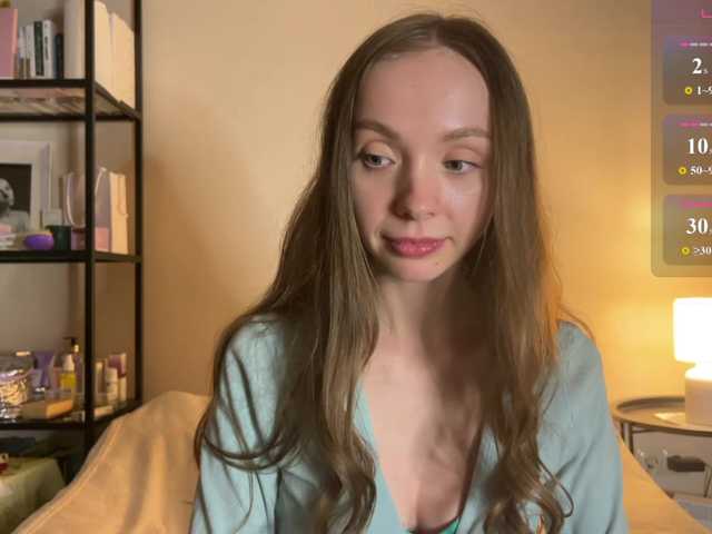 AdrianaScott live cam on BongaCams