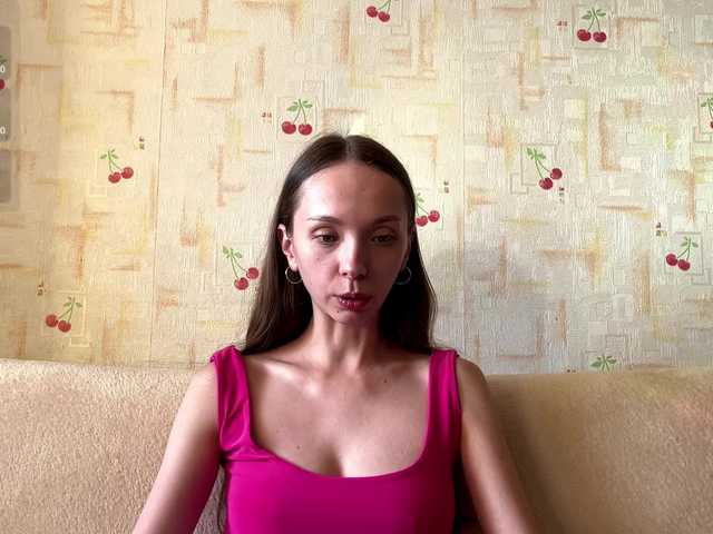 AdrianaScott live cam on BongaCams