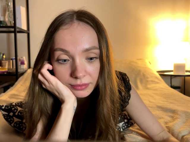 AdrianaScott live cam on BongaCams