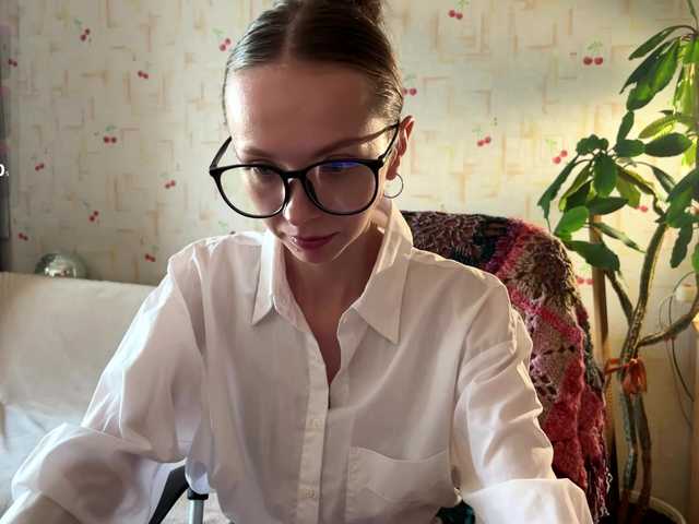 AdrianaScott live cam on BongaCams