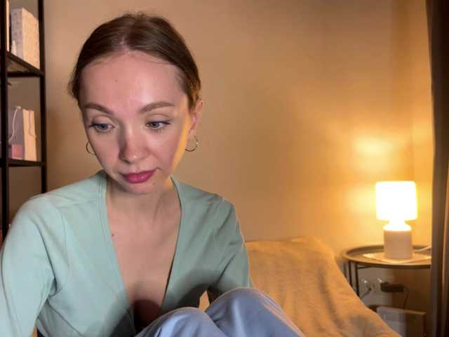 AdrianaScott live cam preview
