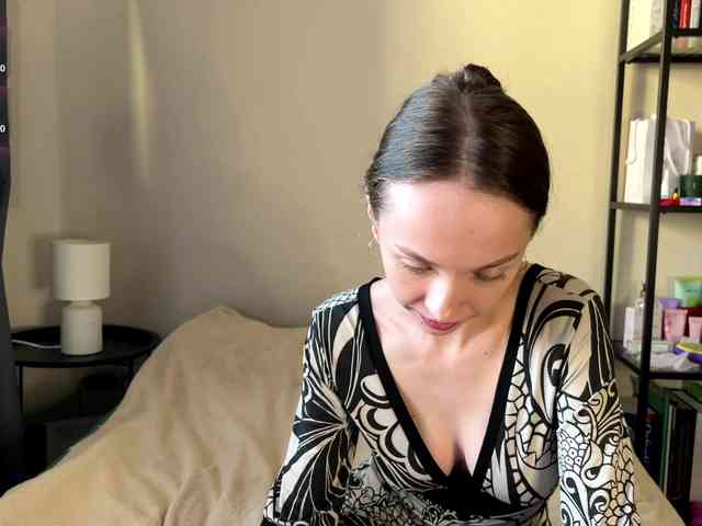 Model: AdrianaScott