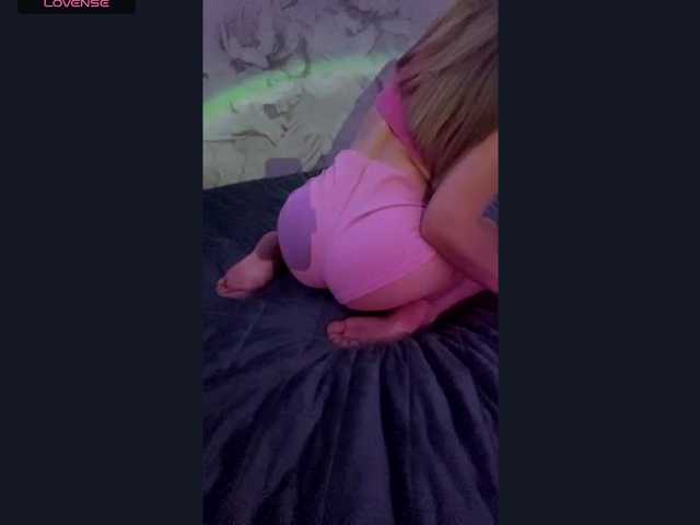 DivineAuraa live cam on BongaCams
