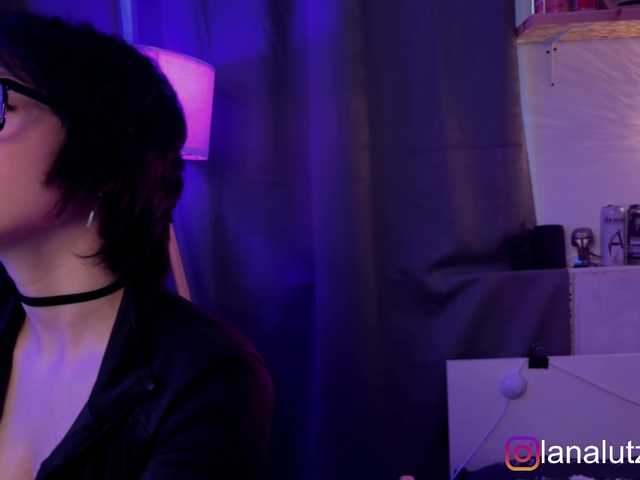 LanaLutz live cam on BongaCams