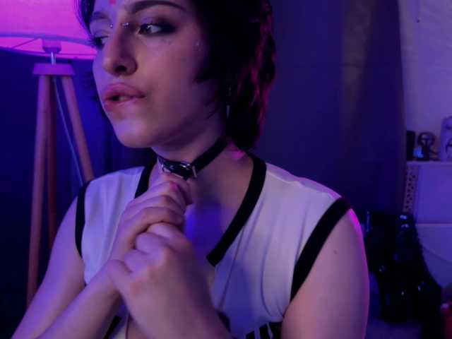 LanaLutz live cam on BongaCams