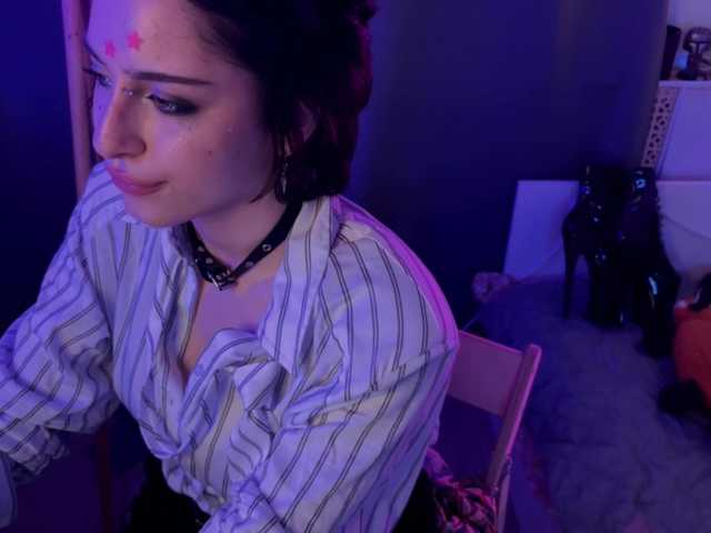 LanaLutz live cam on BongaCams
