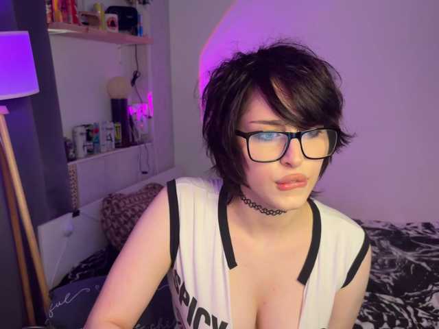 LanaLutz live cam on BongaCams