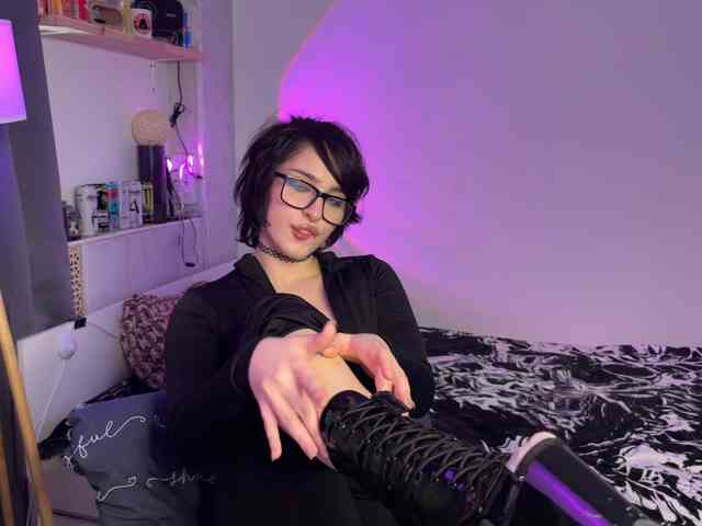 LanaLutz webcam