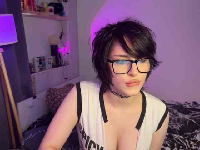 LanaLutz webcam