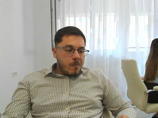le modèle Christiann est en webcam porno dans un show sur le site bongacams, il possède les tags suivants: White/Caucasian,Brunette,Trimmed