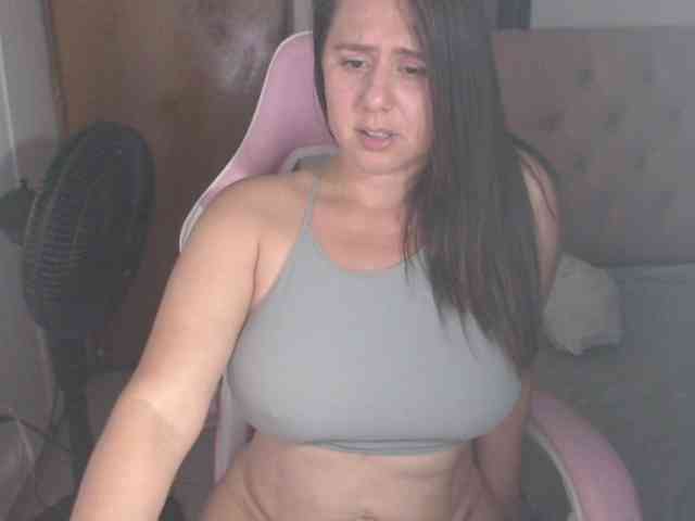 anniwest12 webcam