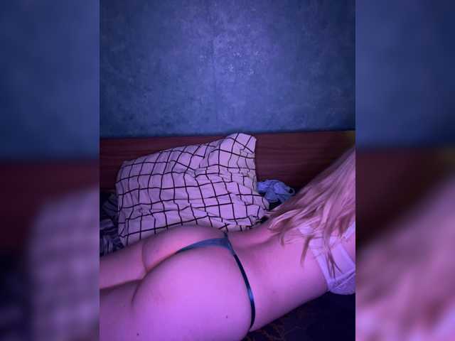 OlyMuse live cam on BongaCams