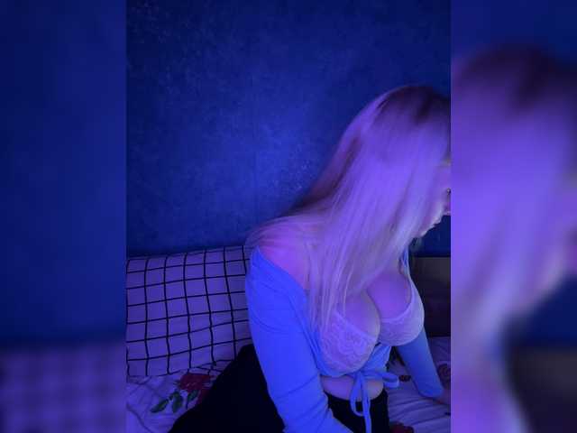 OlyMuse live cam on BongaCams