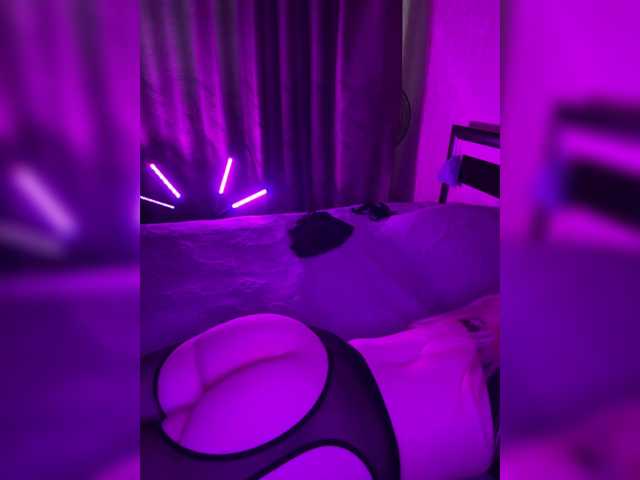 OlyMuse live cam on BongaCams