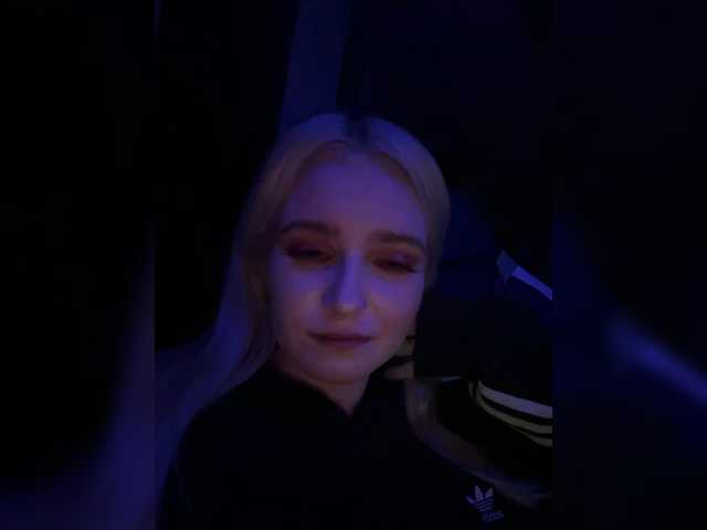OlyMuse live cam on BongaCams