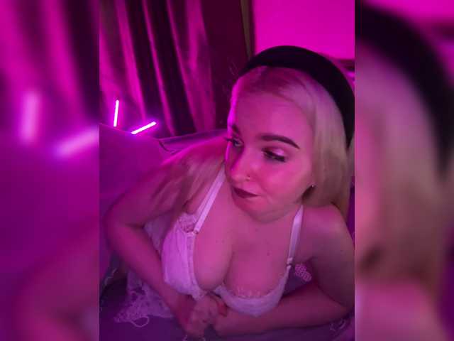 OlyMuse live cam on BongaCams
