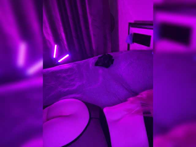 OlyMuse live cam on BongaCams