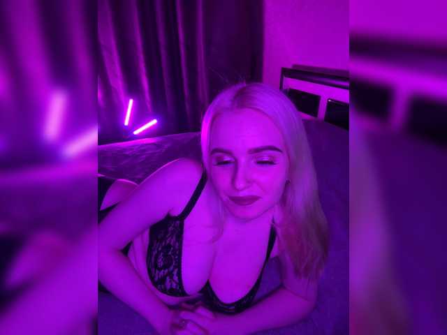 OlyMuse live cam on BongaCams