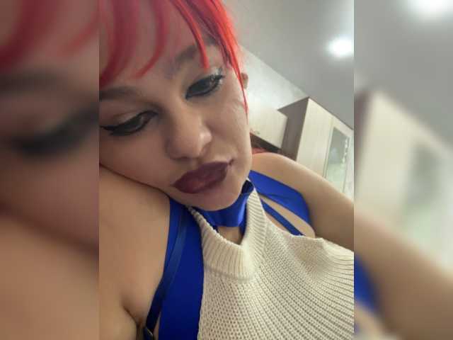 Luna341 live cam on BongaCams