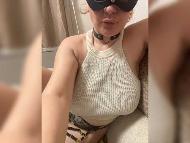 XLunaFisherX live cam on BongaCams