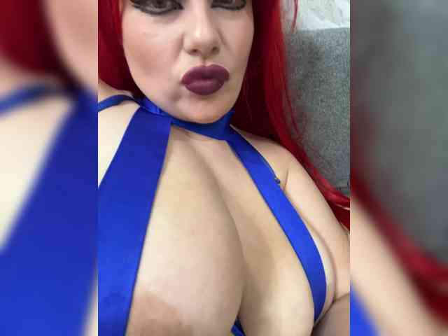 Modella: XLunaFisherX