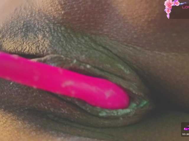 PatiSmith live cam on BongaCams