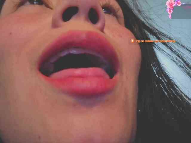 PatiSmith webcam